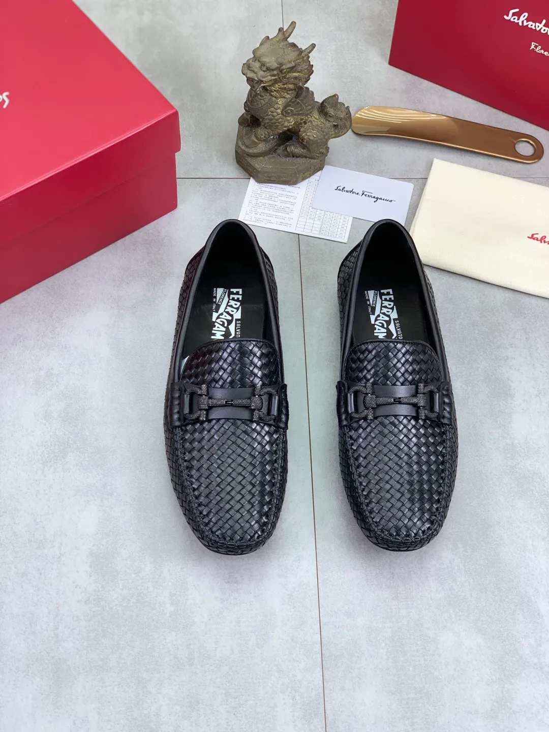 Men's men's shoes 💰P520 new high quality [Ferragamo/Ferragamo] latest model original imported calfskin, imported cowhide lining + original luxury metal buckle + original combination outsole Comparison without pressure Code number: 38-44 (45 customized)